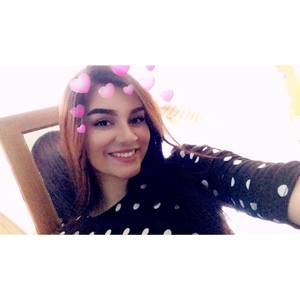 Meet your Posher, Yamileth